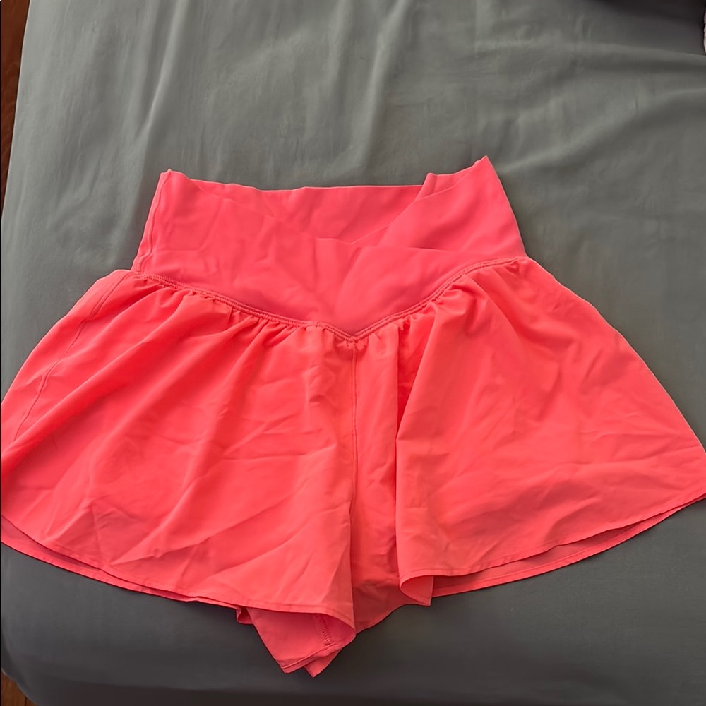 Aerie Vibrant Pink Skorts